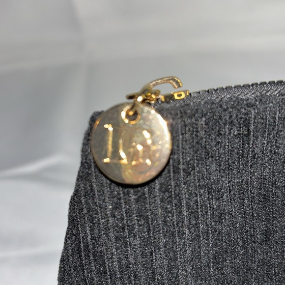 2/$30 LAURA GELLER Corduroy Makeup Cosmetic Bag a Gold "Laura Geller" label. - Picture 3 of 7